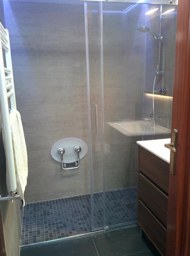 Apartamentos Zarautz Playa, Con Piscina Y Garaje Ngoại thất bức ảnh