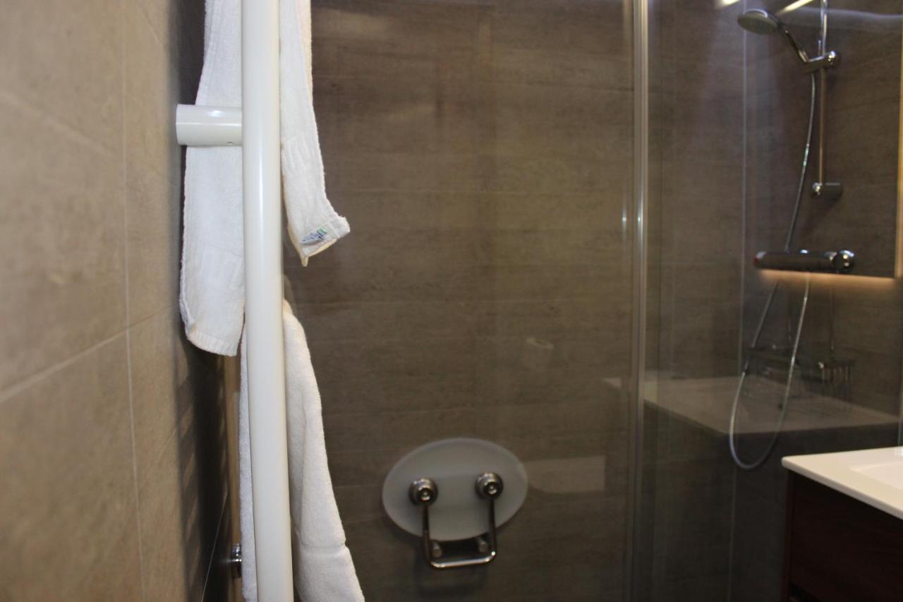 Apartamentos Zarautz Playa, Con Piscina Y Garaje Ngoại thất bức ảnh