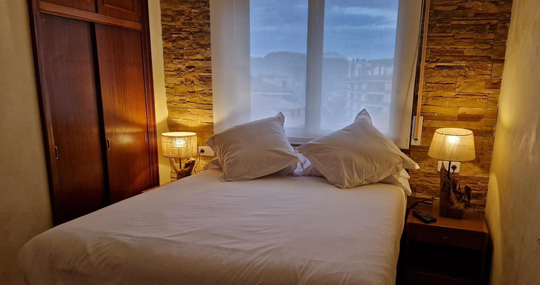 Apartamentos Zarautz Playa, Con Piscina Y Garaje Ngoại thất bức ảnh